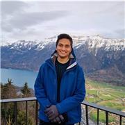 Physics Classes in English for Enthusiastic Learners